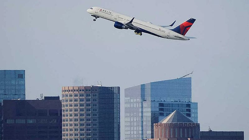Iran war, jet fuel concerns cloud airlines' summer holiday plans