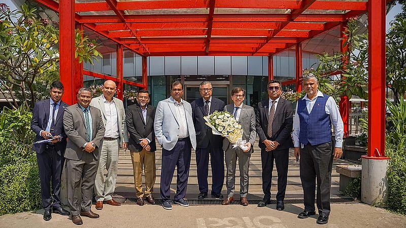 French ambassador visits AIUB to promote higher education opportunities in France