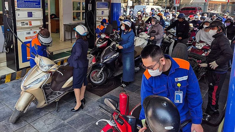 Asia barters for scarce energy as Iran crisis throttles supplies