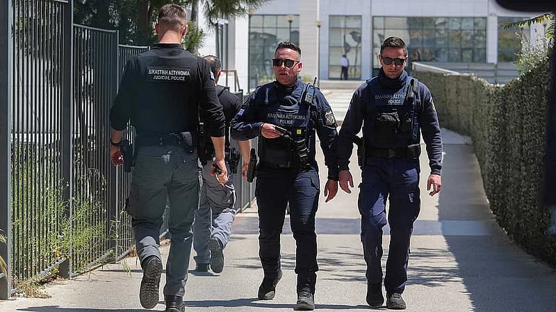 Gunman, 89, arrested after five wounded in Athens shootings