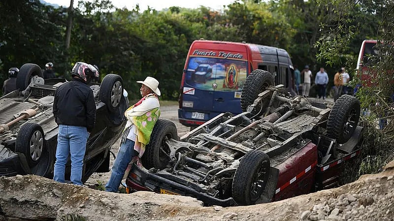 Death toll in Colombia highway attack rises to 19