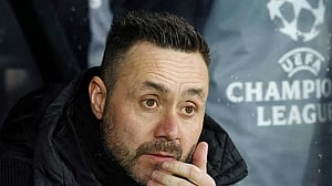 Relegation-battling Spurs appoint De Zerbi as manager