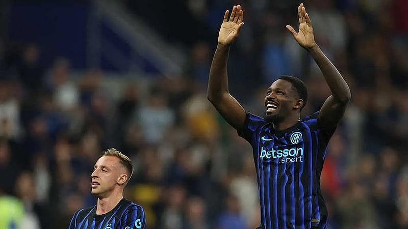Inter edge closer to title with 3-0 win over Cagliari