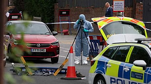 Two Jewish men stabbed in London, Israeli president calls for urgent action