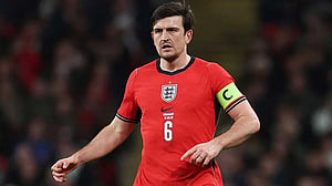 Maguire signs Manchester United contract extension