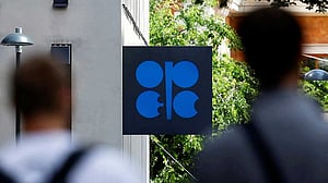 Russia to remain in OPEC+, hopes UAE exit does not spell end of group