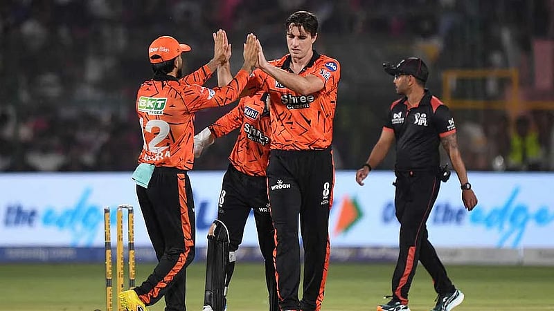 Hyderabad's Cummins relishes IPL's big-chase 'challenge'