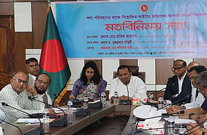 Shipping minister says all inland vessels must be registered digitally