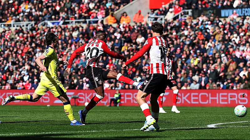 Tottenham mired in relegation zone after defeat at Sunderland