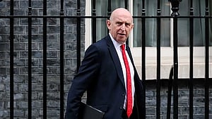 UK to send additional air defence kit to Middle East