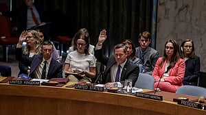 China and Russia veto UN resolution on protecting Hormuz shipping