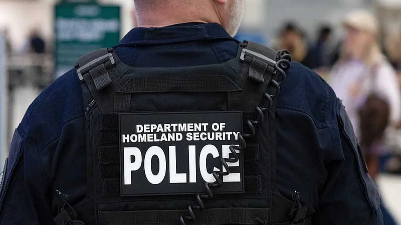 US judge says border officials violated her previous order on warrantless arrests