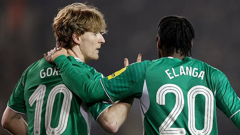 Gordon scores four as Newcastle hammer Qarabag to move to brink of last 16