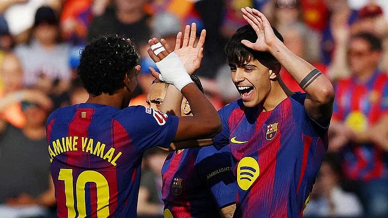 Barcelona return to LaLiga summit with 3-0 win over Levante
