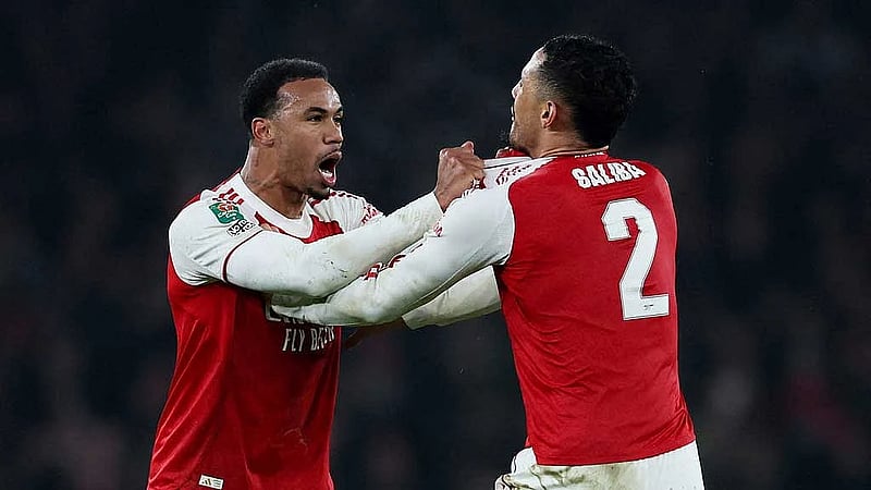 Arsenal beat Chelsea 1-0 to reach League Cup final