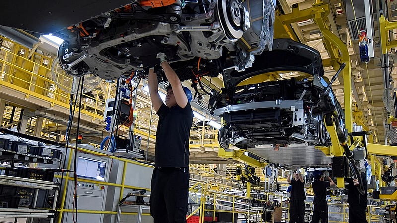 Asia's factory activity expands on solid global demand