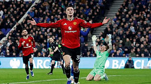Man United climb to third in table with come-from-behind win over Palace