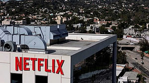 Paramount Skydance wins Warner Bros; Netflix walks away and its shares jump