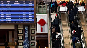 Chinese tourists head to Russia, Thailand on extended Lunar New Year break