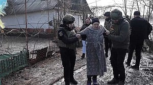 'Nobody wants to die': Ukrainians flee from southeast as Russia lurches forward