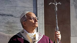 Pope Leo decries 'atrocious violence' in Iran war, urges ceasefire