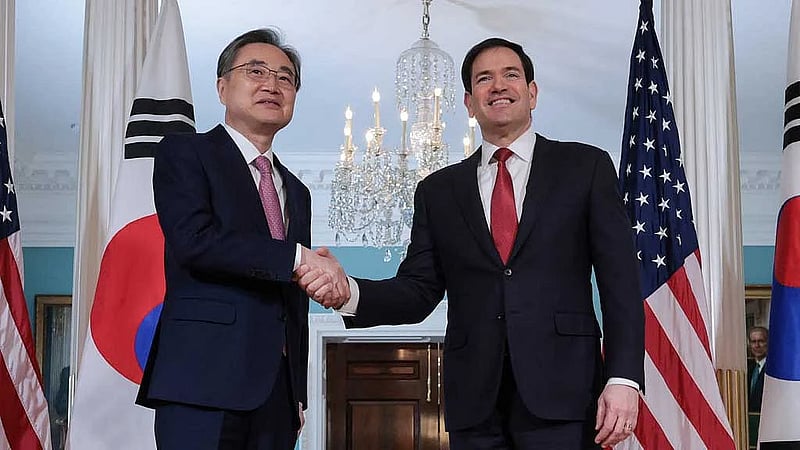 S Korea foreign minister denies Seoul delaying US investments