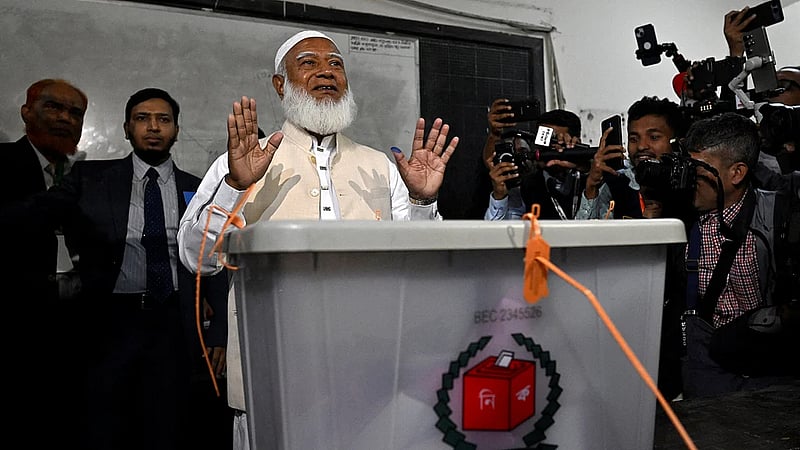 Jamaat chief Shafiqur wins Dhaka‑15 with 85,131 votes