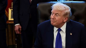 Trump condemns, won't apologise for video depicting Obamas as apes