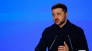 Ukraine urges allies to tighten pressure on Moscow ahead of US talks
