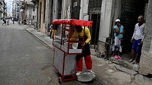 US steps up aid to Cuba while choking off fuel supply