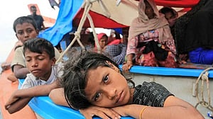 US judge extends deportation protections for migrants from Myanmar