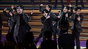 Mexico president asks Korean counterpart for more BTS concerts