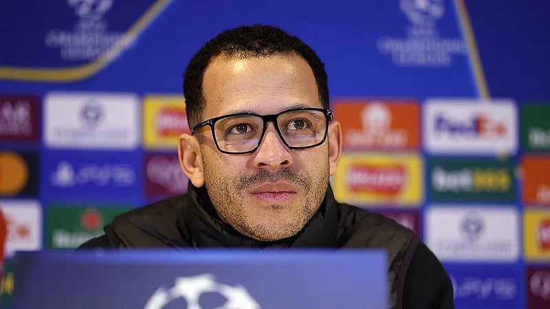 Fernandez doubtful; Estevao and Gusto back for Chelsea against Pafos