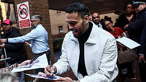 US singer Chris Brown in UK court ahead of October assault trial