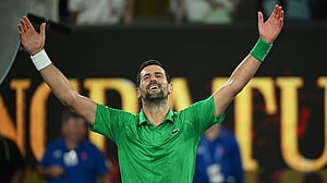 Djokovic sets up Alcaraz showdown for Australian Open title