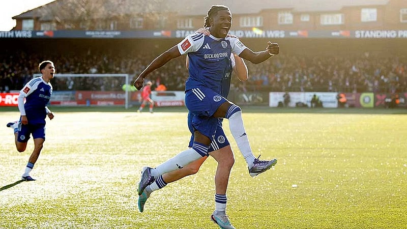 Macclesfield knock out Palace in greatest FA Cup upset, Man City score 10