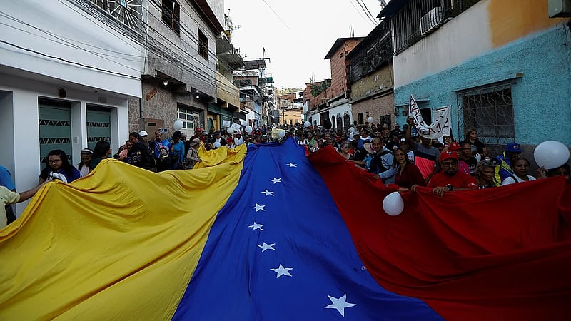 Russia warns citizens against travel to Venezuela