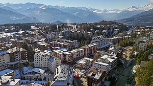 Scrutiny turns to safety set-up of Swiss bar after deadly blaze