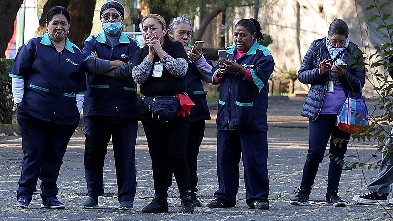 Earthquake of magnitude 6.3 strikes southern Mexico