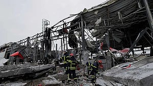 Russia destroys large energy facility in Kharkiv, mayor says
