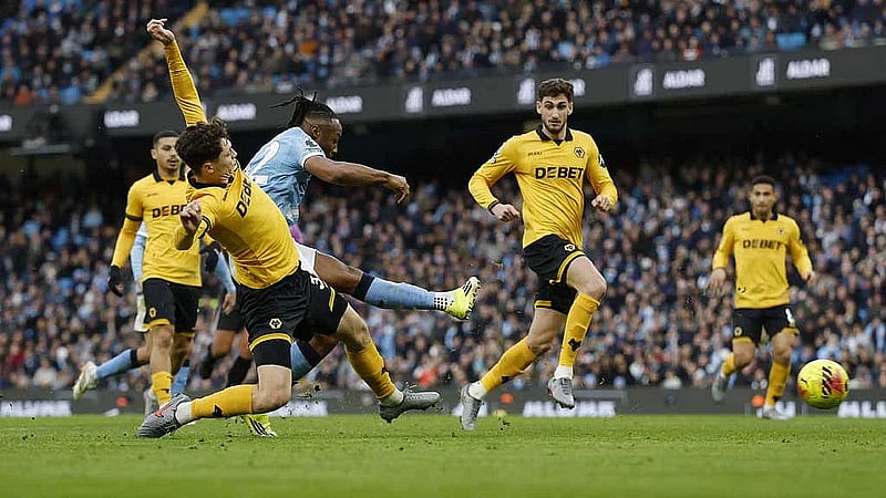 City newcomers Semenyo and Guehi shine in 2-0 win over Wolves