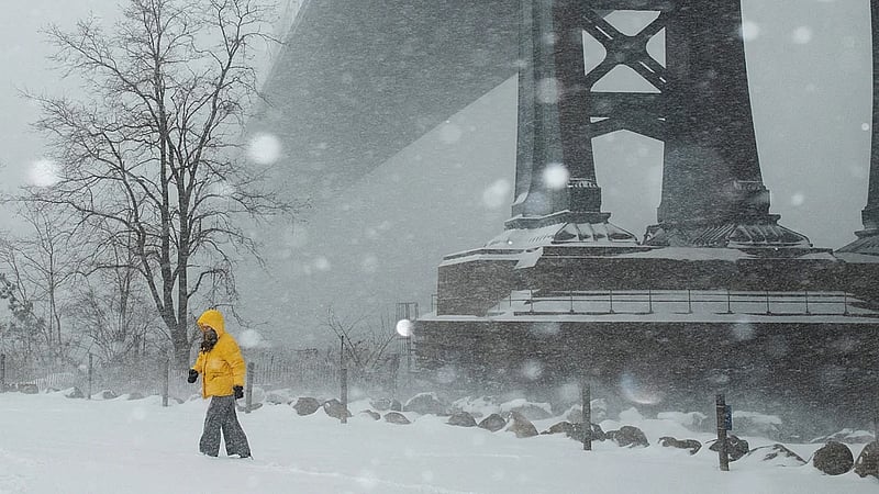 Americans hunker down, help each other under blizzard and brutal cold