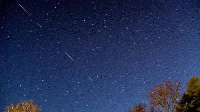 Starlink plans to lower satellite orbit to enhance safety in 2026