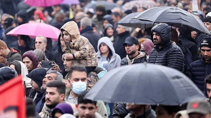 Syria's Kurds protest Aleppo violence as fears of wider conflict grow