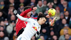 Cunha strikes as Man United snatch point in 1-1 draw at Leeds