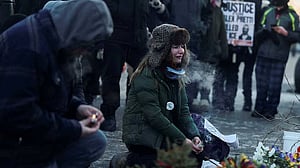 Federal immigration agents kill another US citizen in Minneapolis, sparking protests