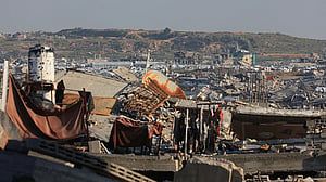 How Israel moved its 'Yellow Line' deeper into a shattered Gaza City neighbourhood