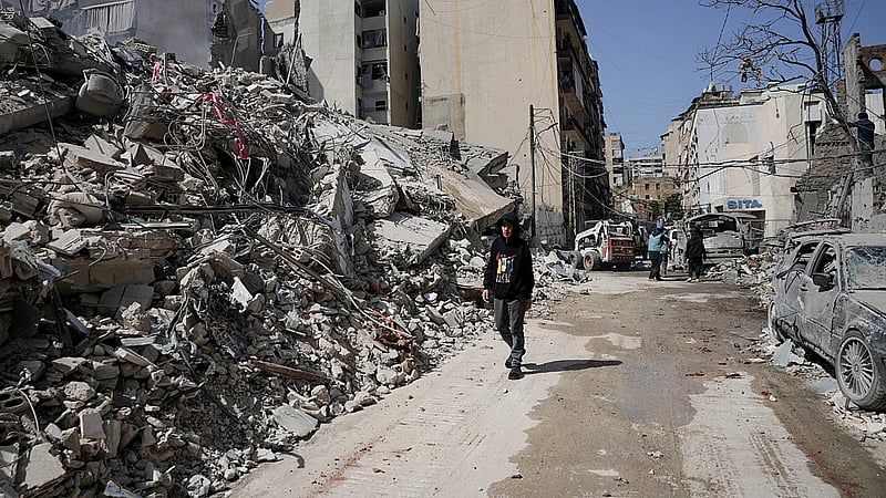 Israel, Iran trade attacks as US sends Marines to Middle East