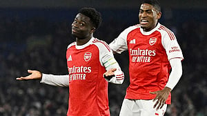 Arsenal seize control as Man City slip, Chelsea thrash Villa