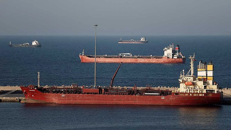 Oil gains 8% as Iran says Strait of Hormuz closure to continue